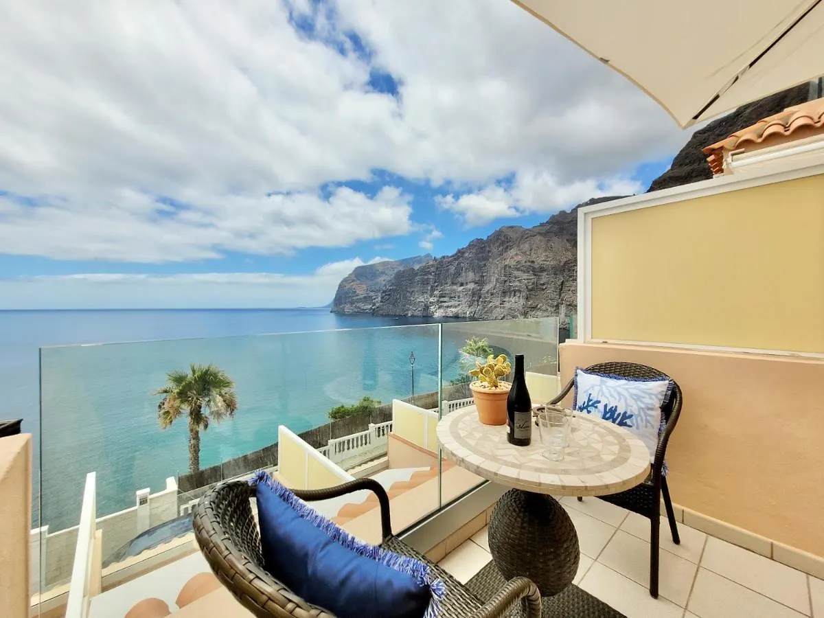 Vista Azul Apartment Acantilado de los Gigantes 0*,  Spain